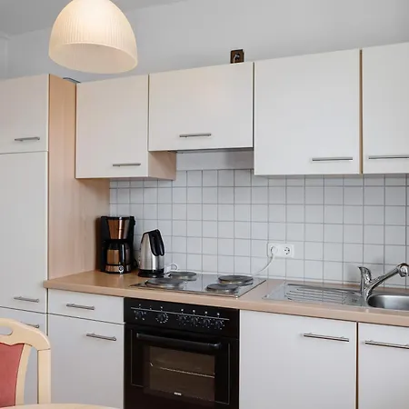 Fewwo Neubert *